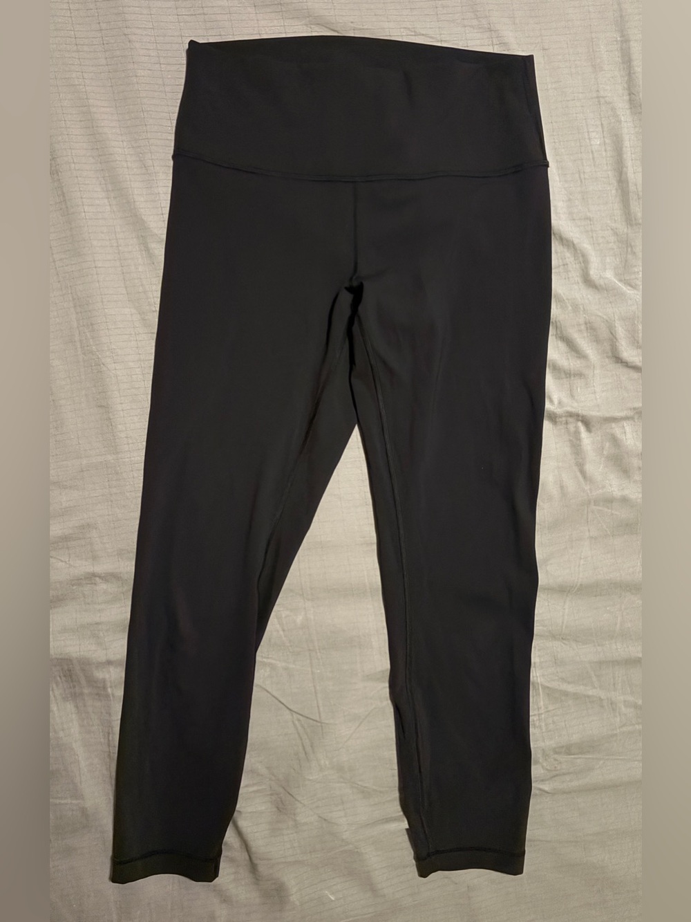 Lululemon Wunder Under High-Rise Tight 25" Black Size 10 Leggings
